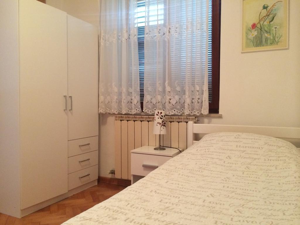 Apartments Kolorcek Izola Kültér fotó