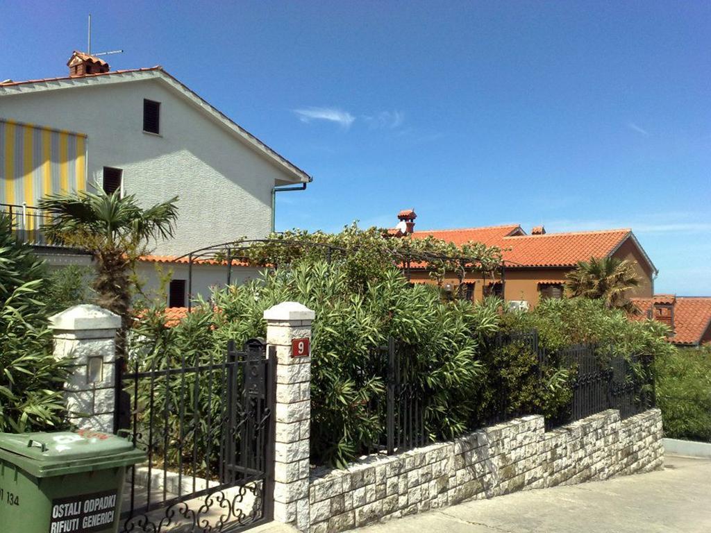 Apartments Kolorcek Izola Kültér fotó
